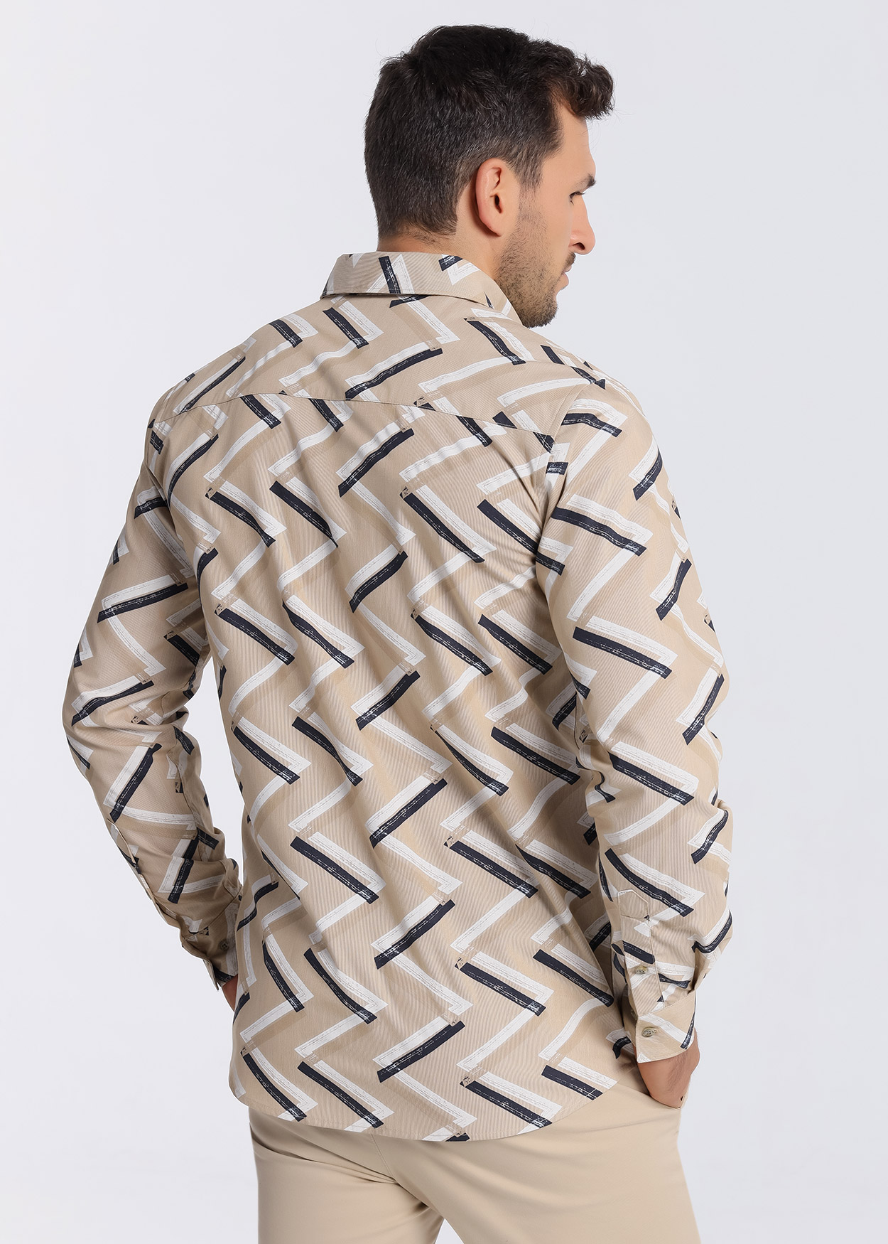 Camisa de manga comprida Castanho