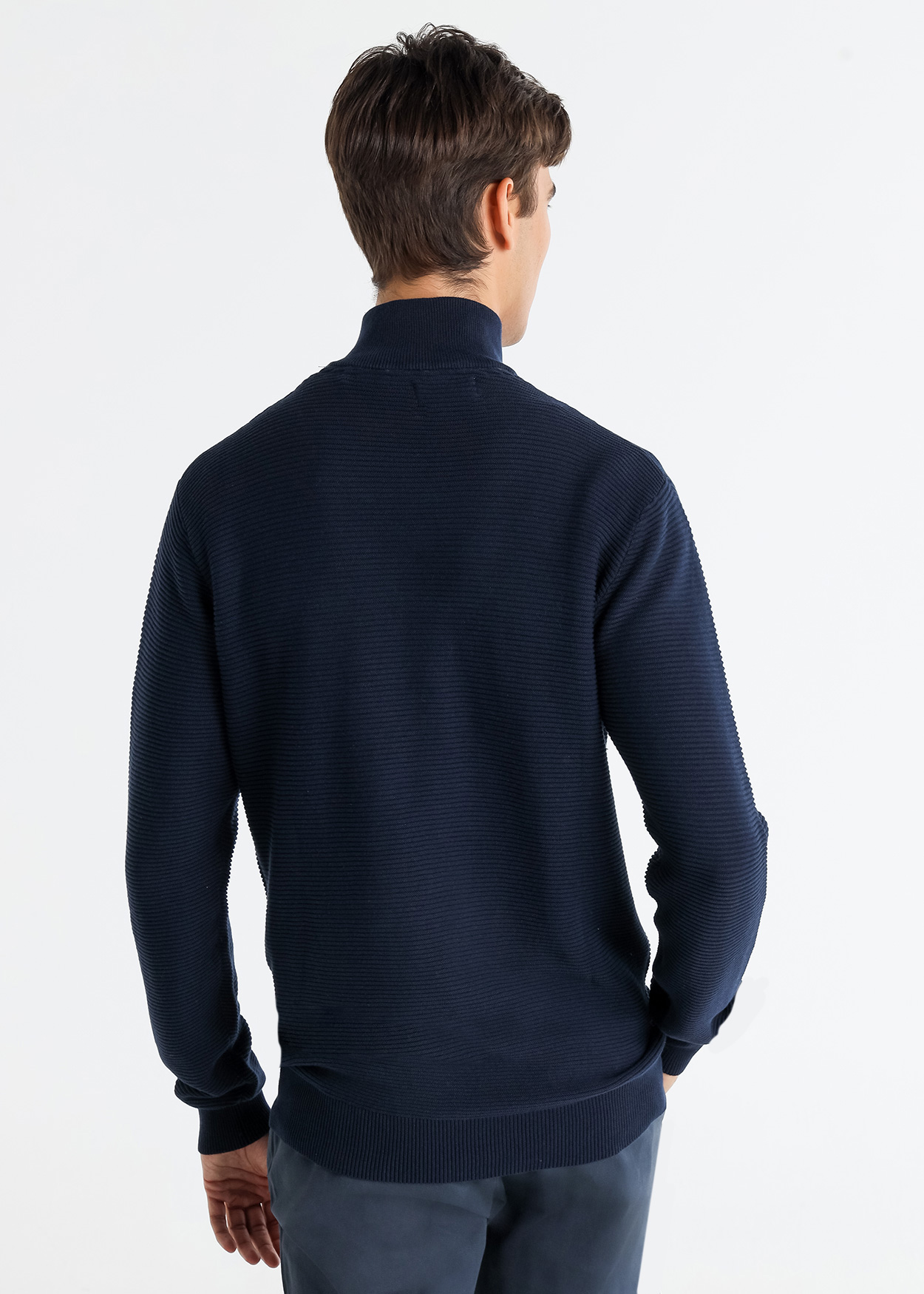 Camisola de malha texturizada com gola redonda e zíper Azul