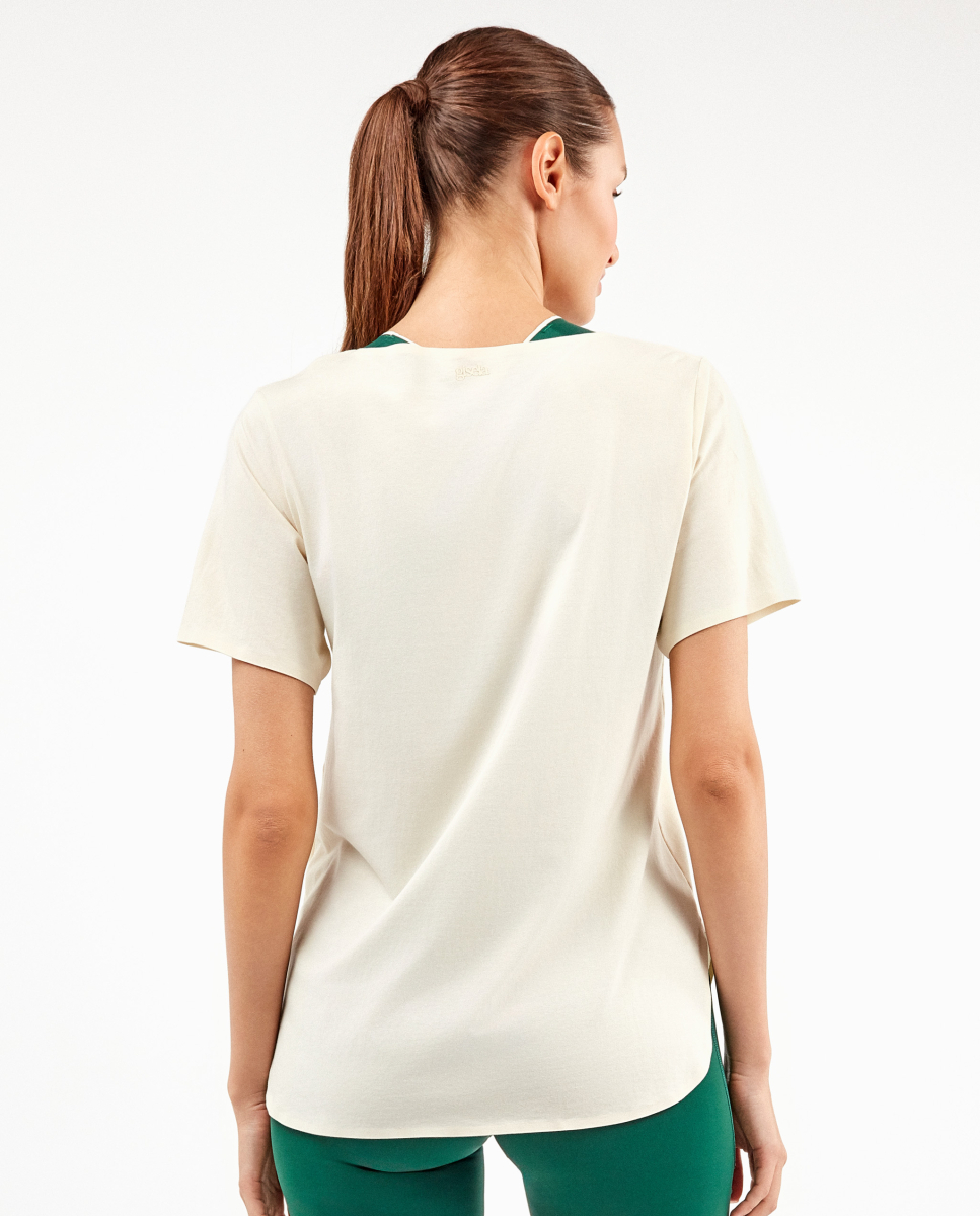 T-Shirt Desportiva Bege