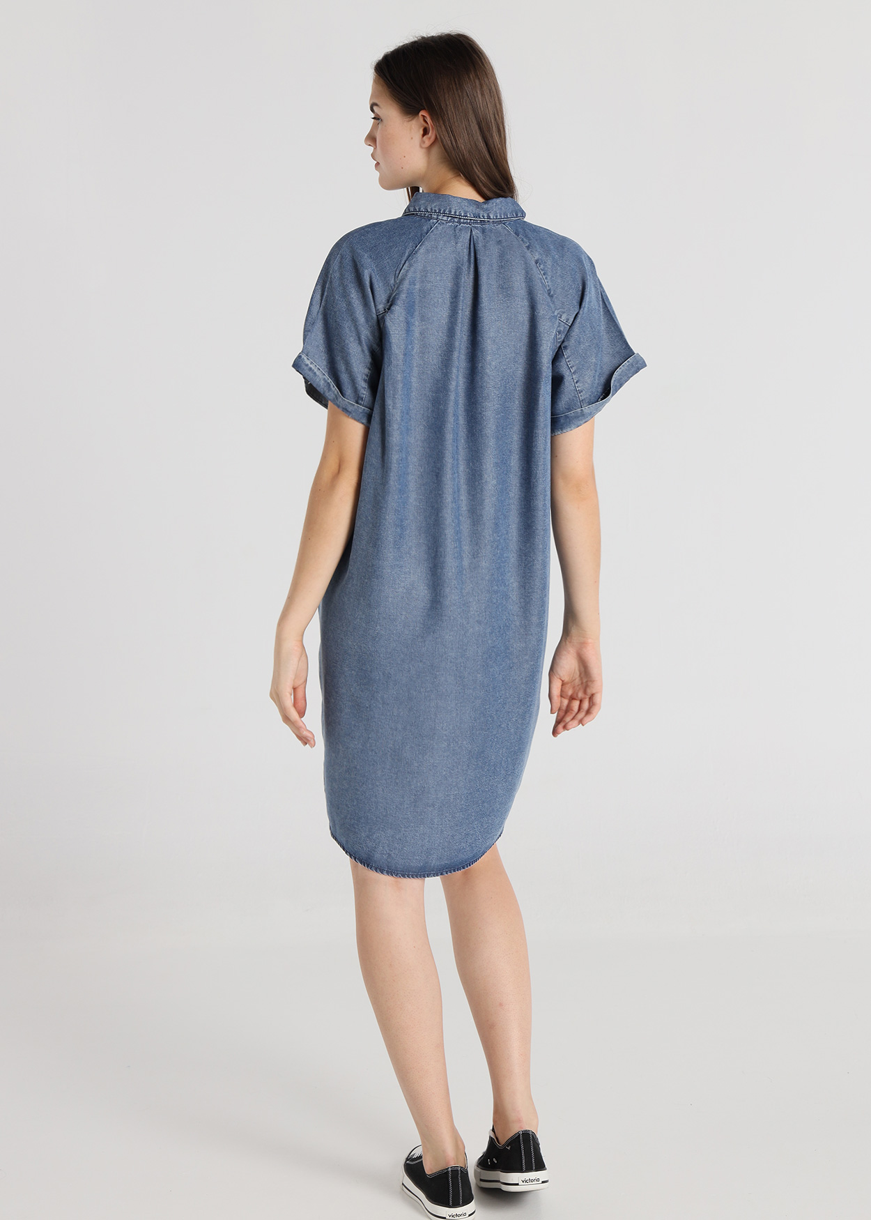 Vestido Curto Senhora Azul