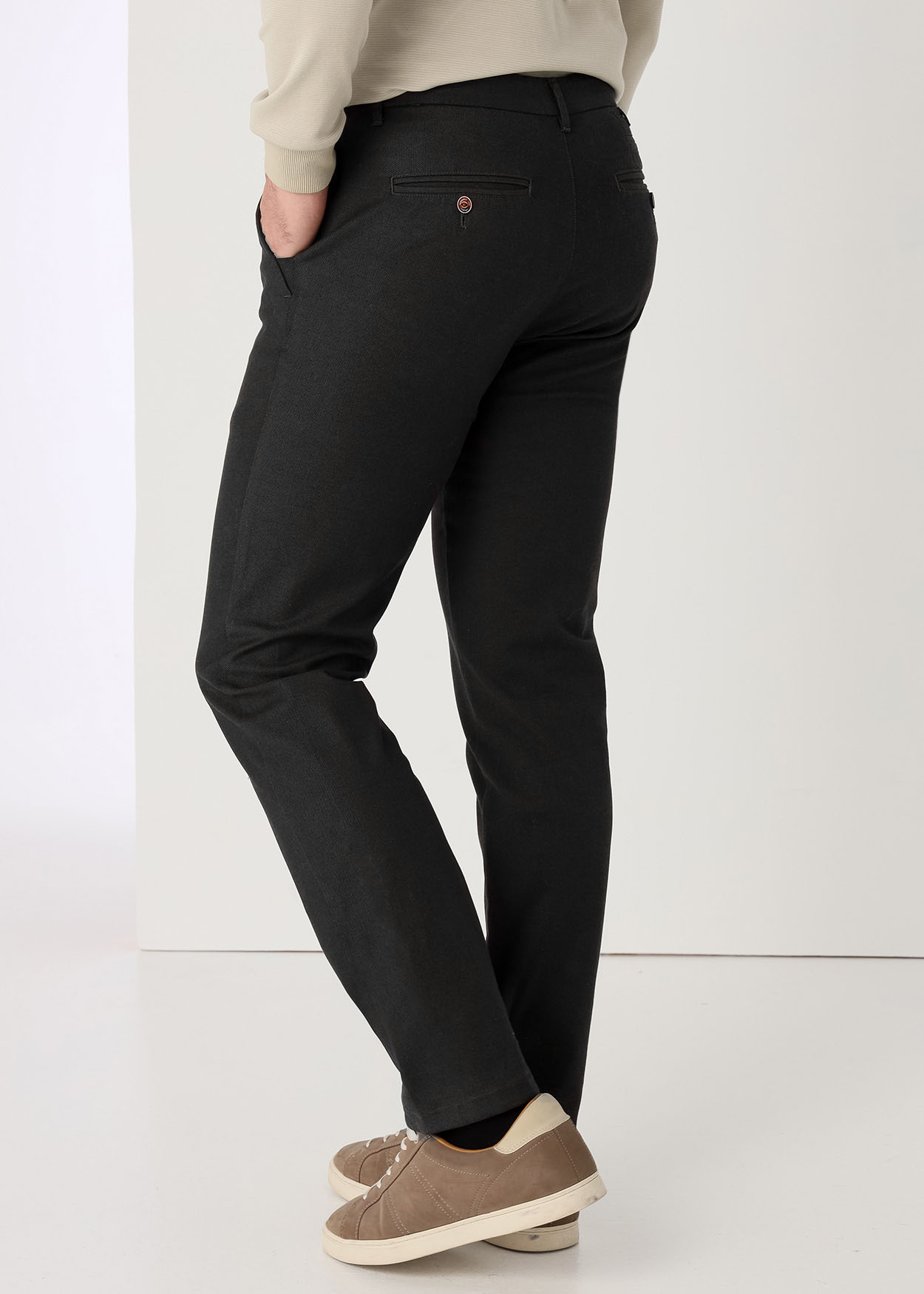 Calça Chino Slim Fit Castanho