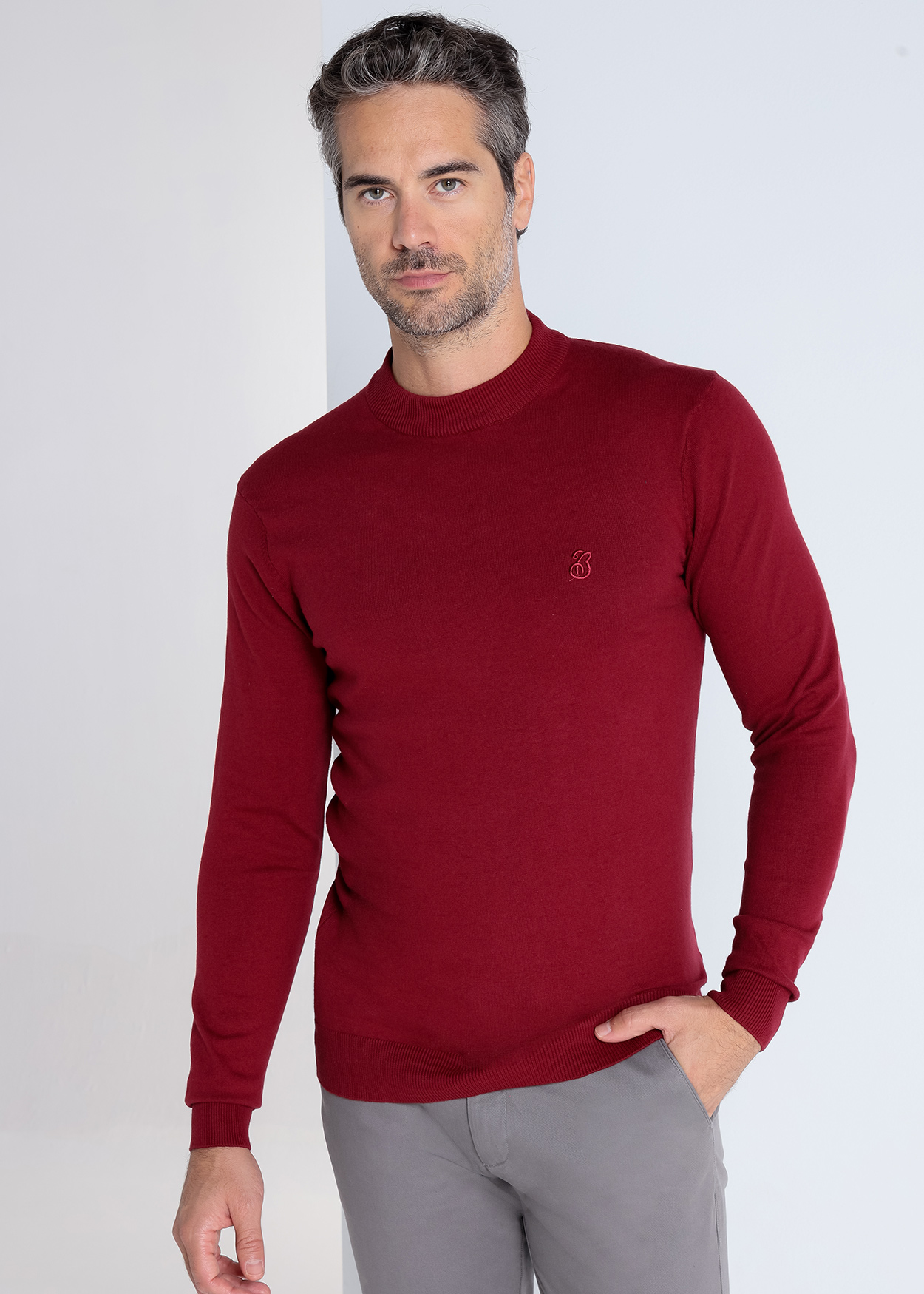 Camisola básica de gola redonda Bordô