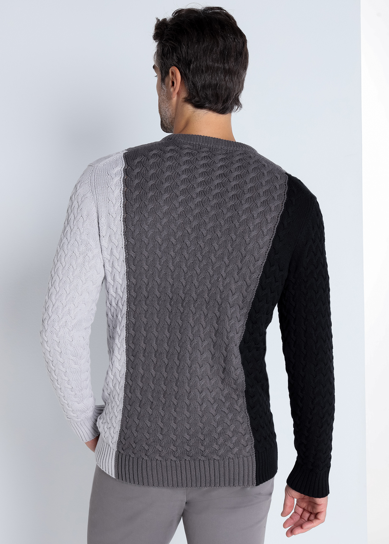 Camisola de malha com gola redonda Preto