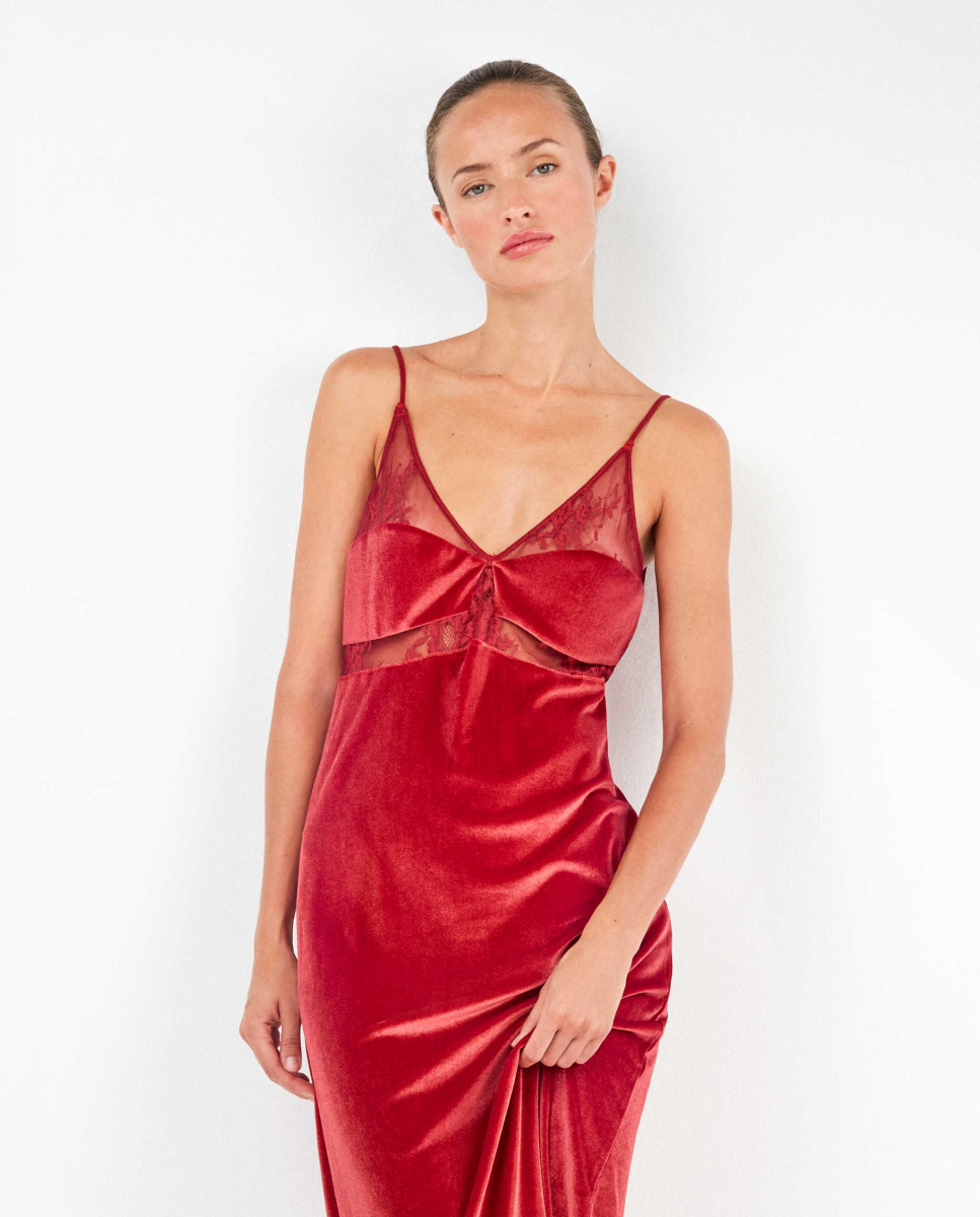 Vestido Longo de Veludo Vermelho