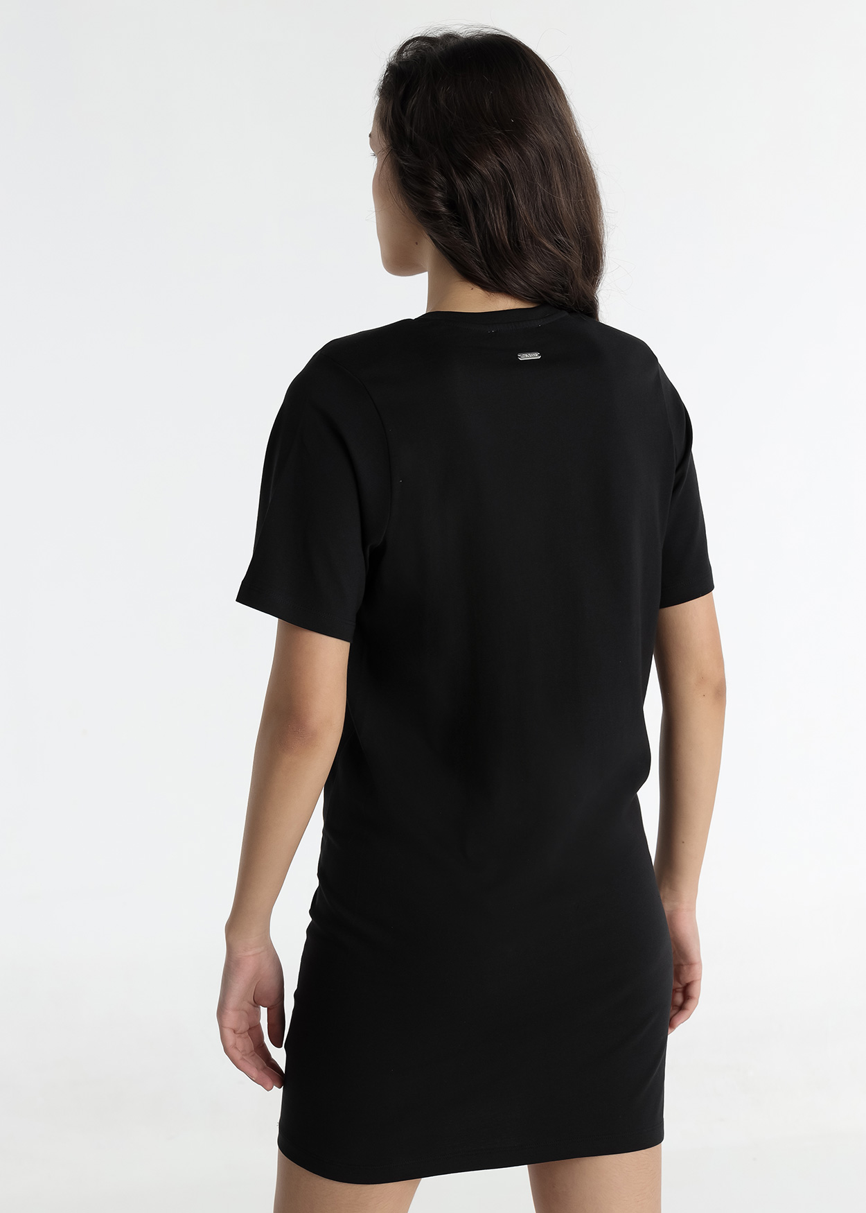 Vestido Curto Senhora Preto