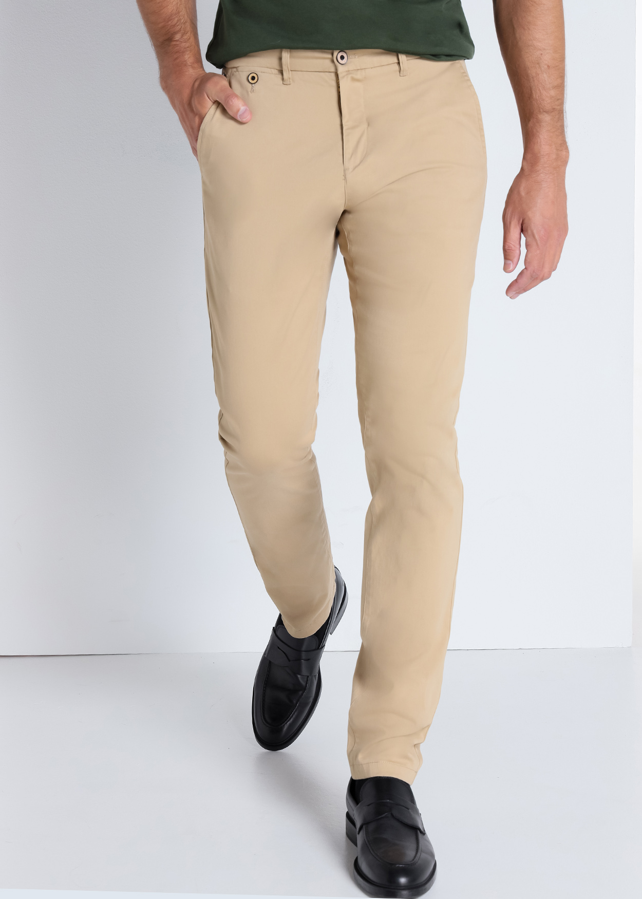 Calças Chino Slim Homem Castanho