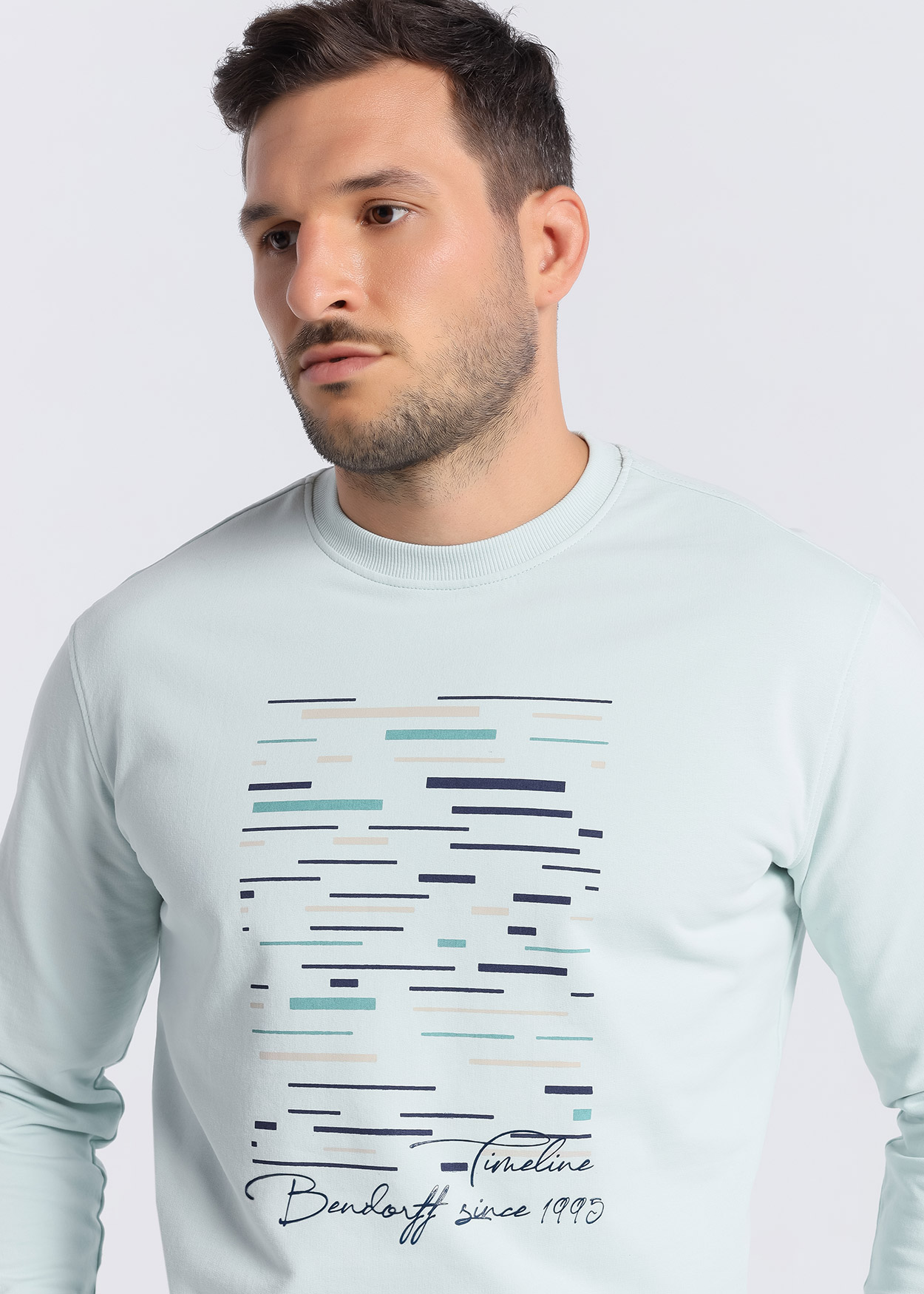 Sweatshirt com Gola Redonda Verde