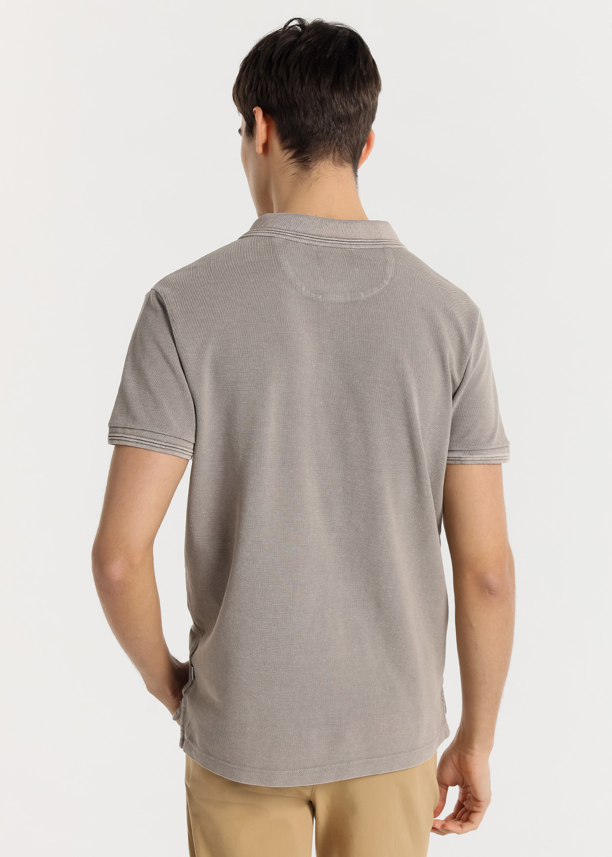 Pólo liso de manga curta com tingimento especial Cinzento