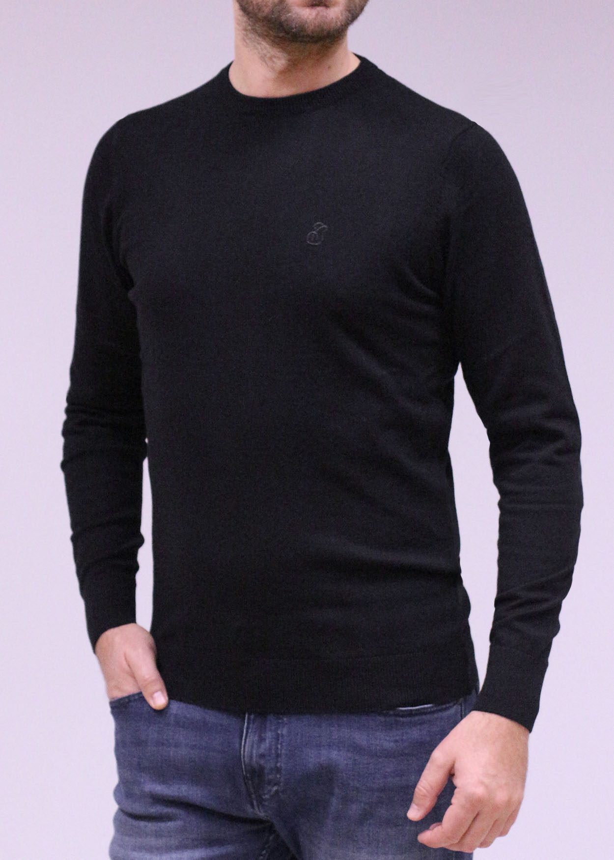 Camisola básica Preta