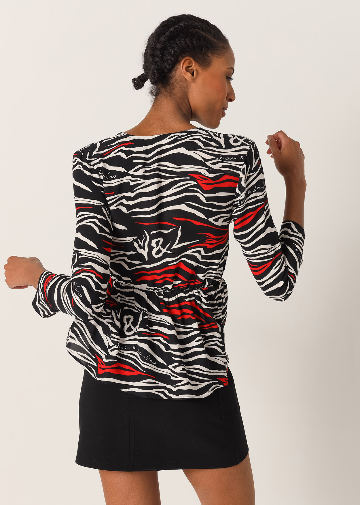 Blusa fluida Senhora Preto