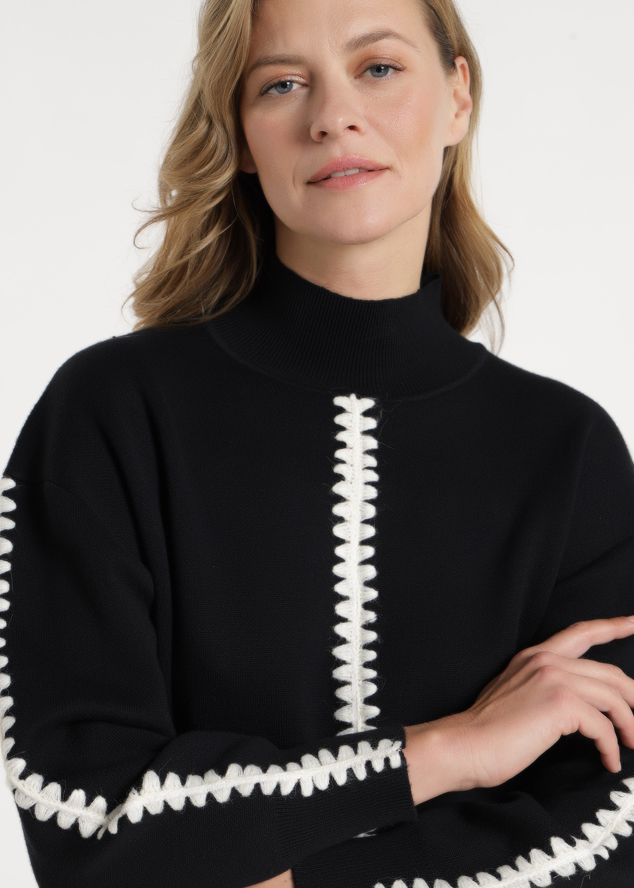 Camisola com gola pixie Senhora Preto