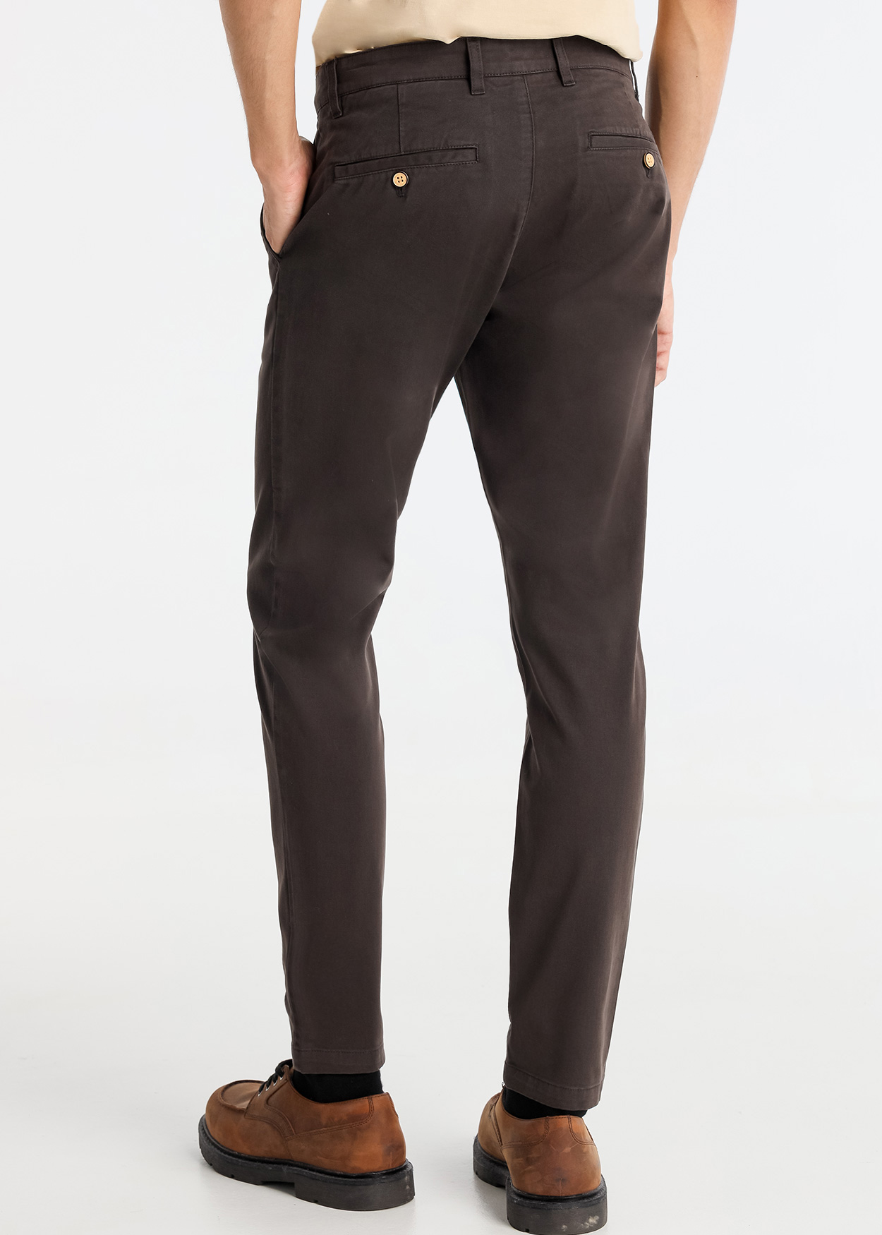 Calça Chino Skinny Castanho