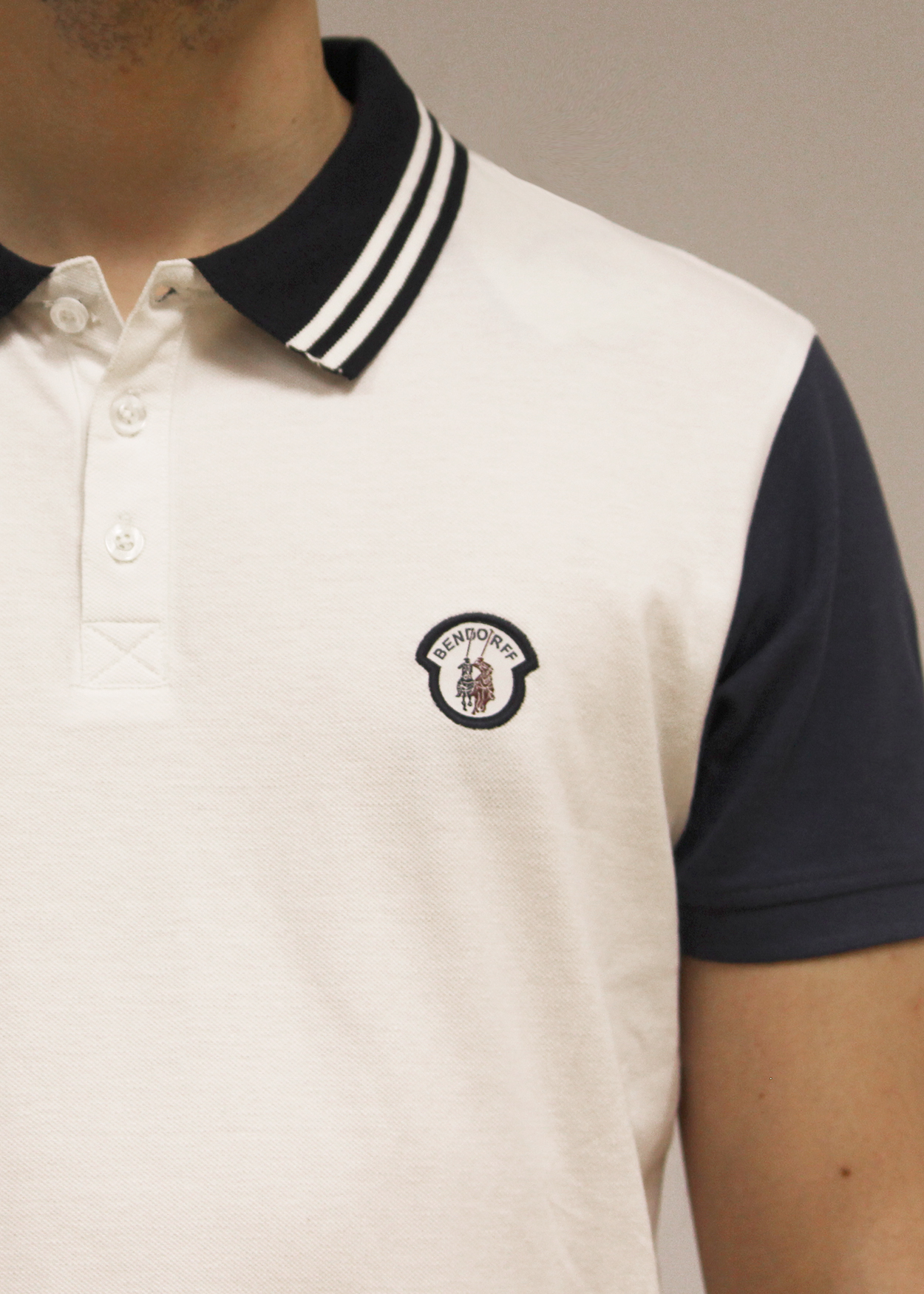 Pólo básico de manga curta Multicor