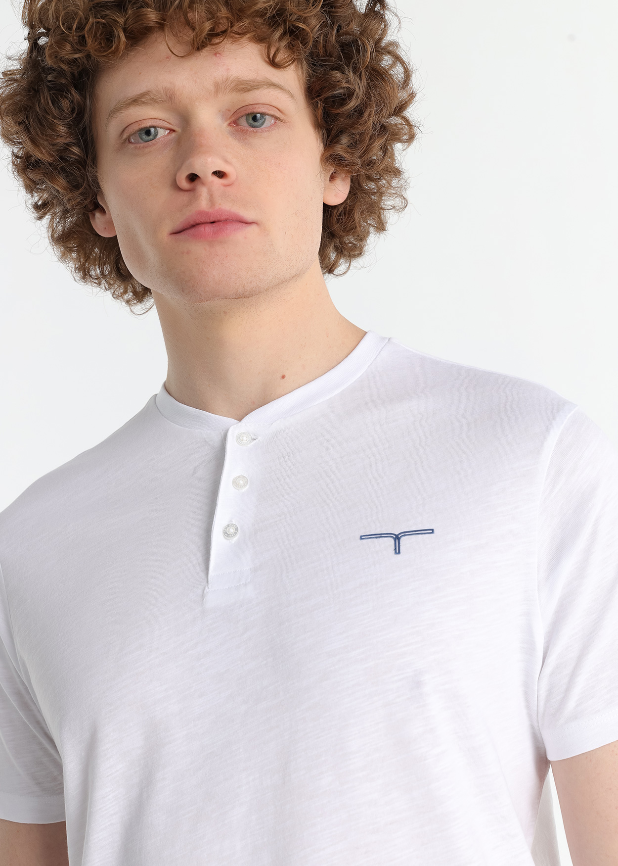 T-Shirt básica Homem Branco