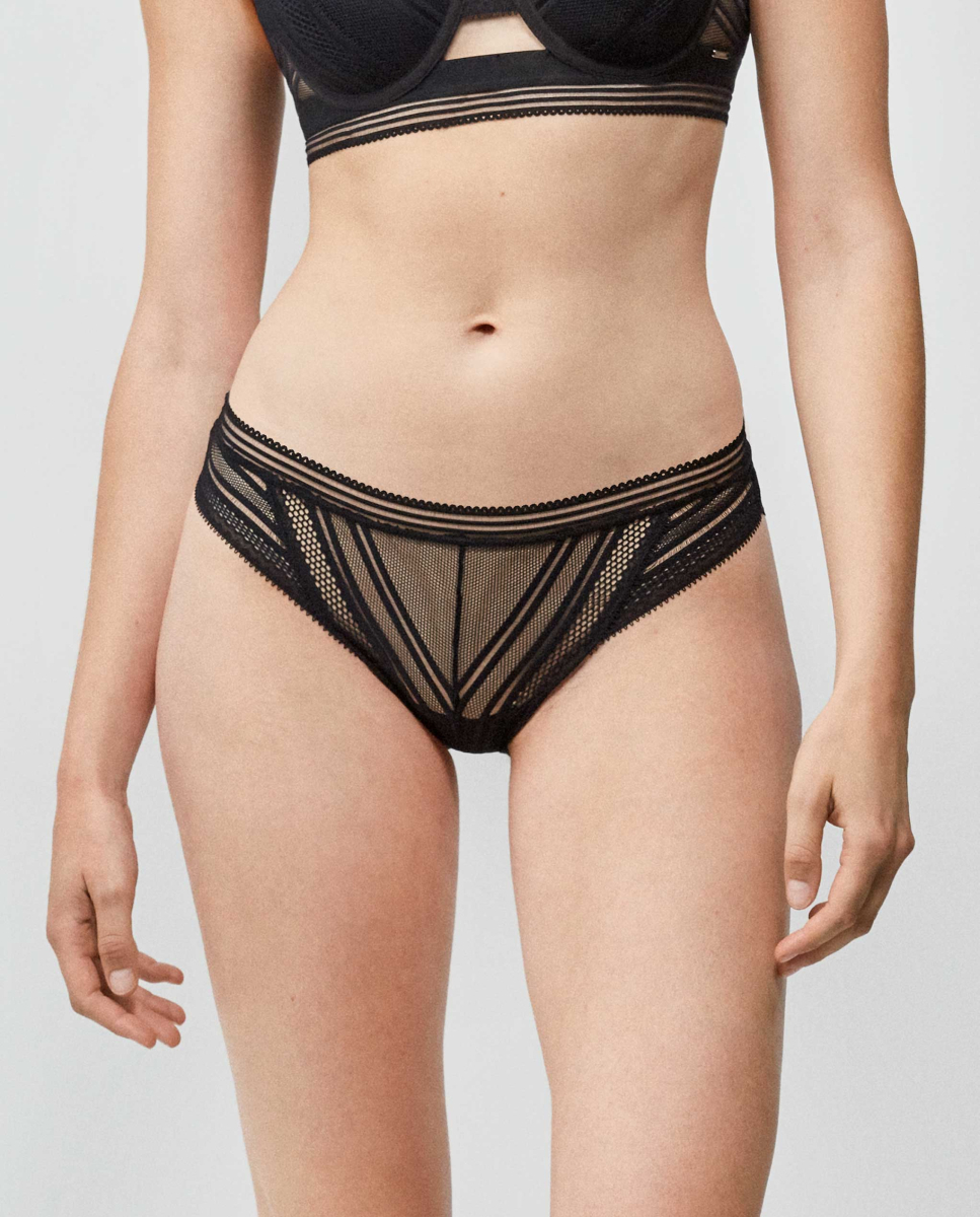 Cuecas de renda delicada e semitransparente Preto