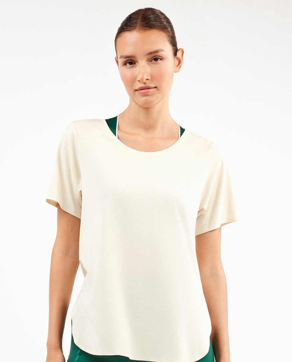 T-Shirt Desportiva Bege