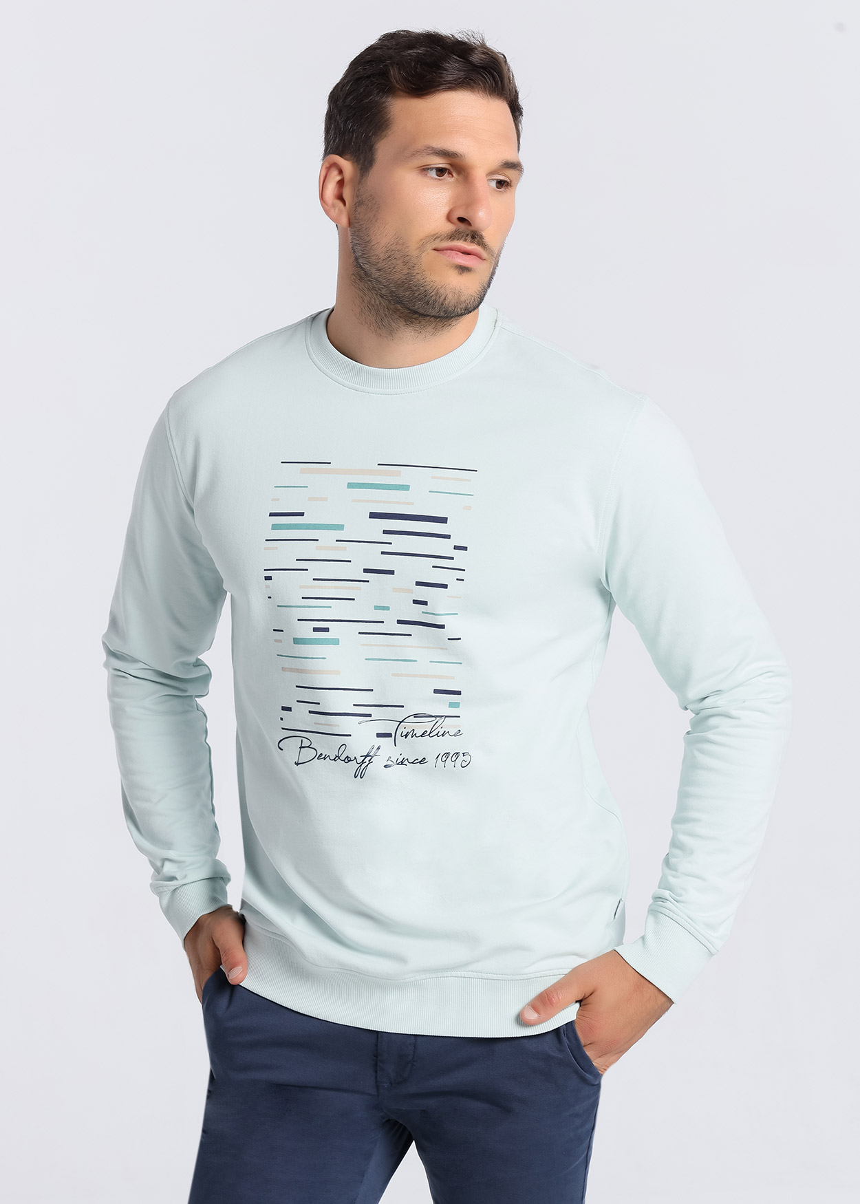 Sweatshirt com Gola Redonda Verde