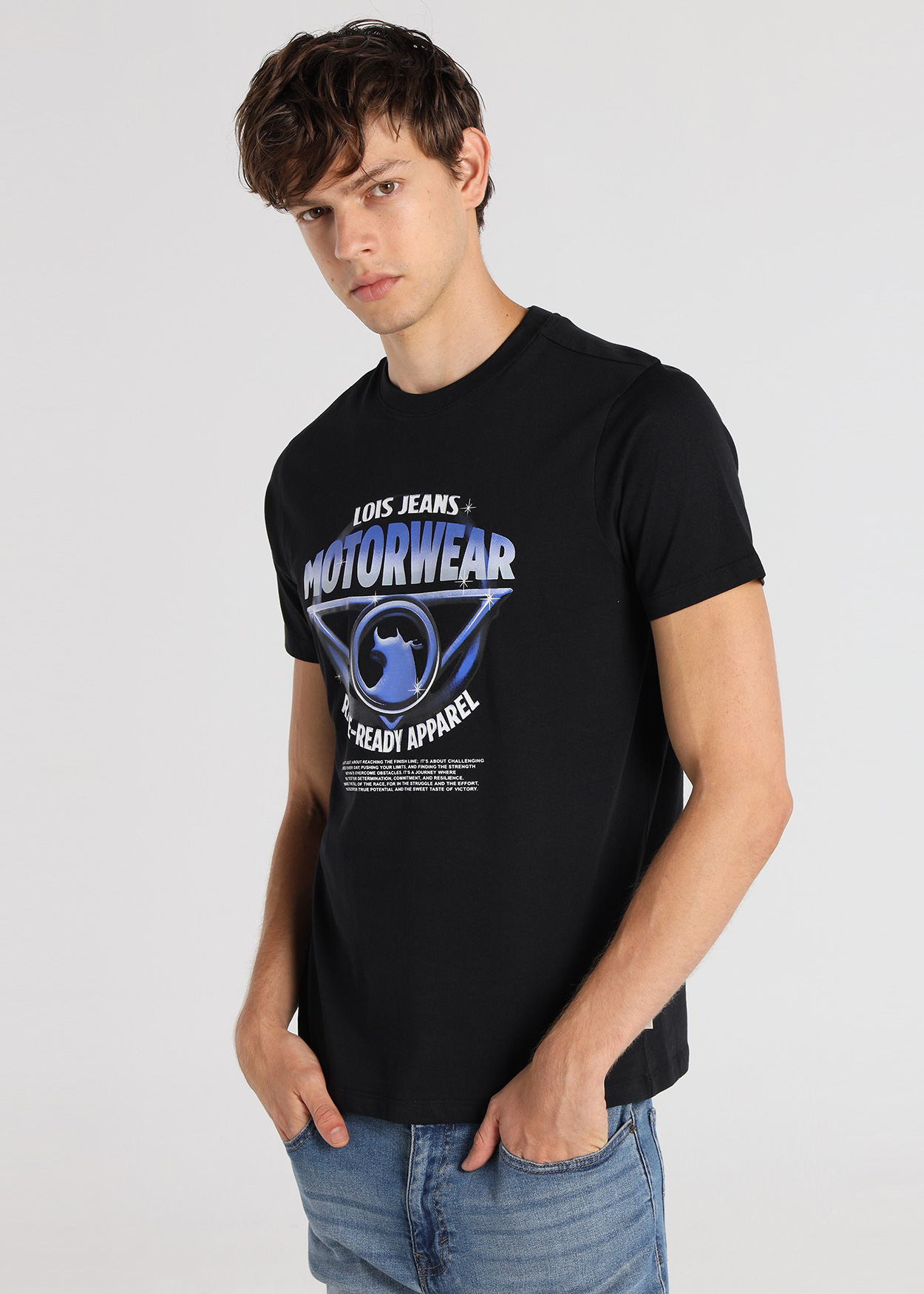T-Shirt Gráfica Homem Preto
