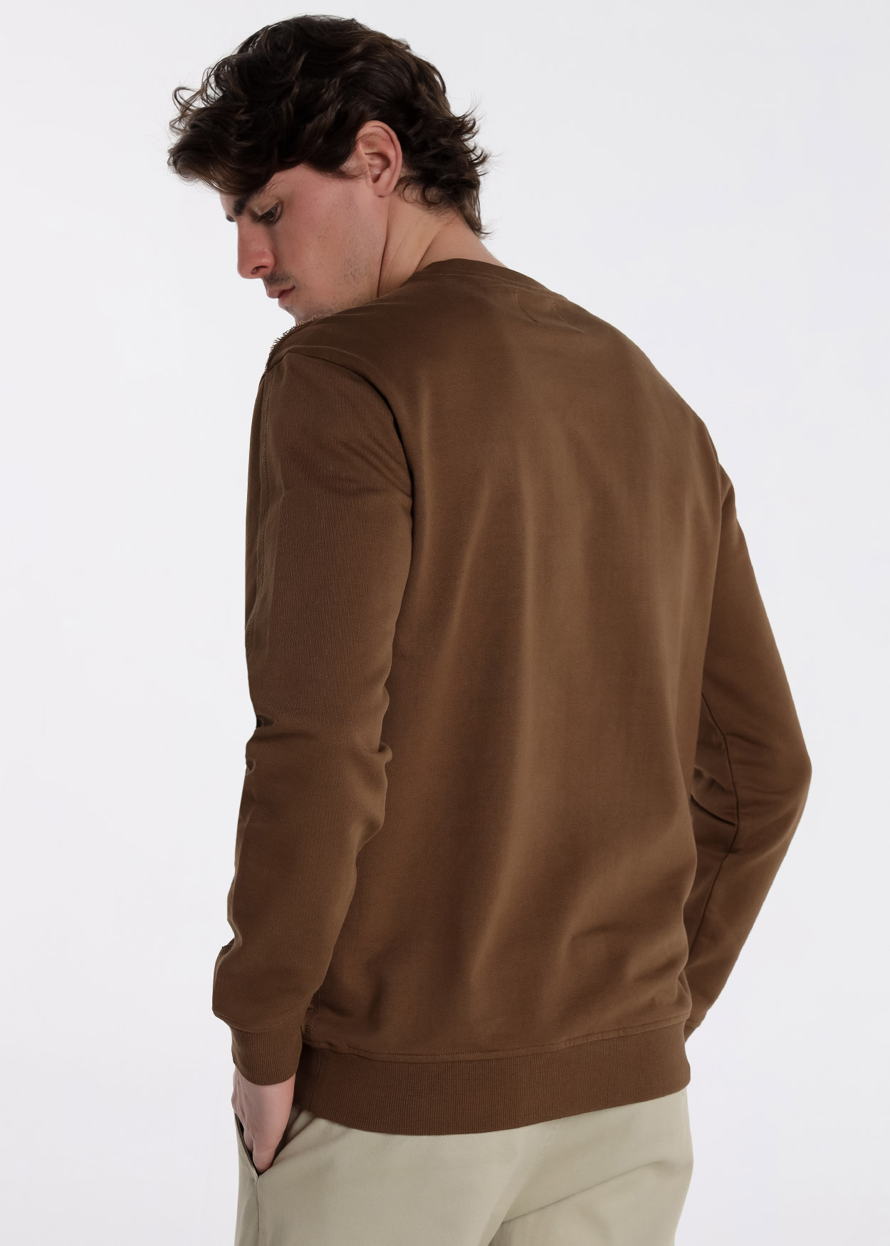 Sweatshirt básico de gola redonda Castanho