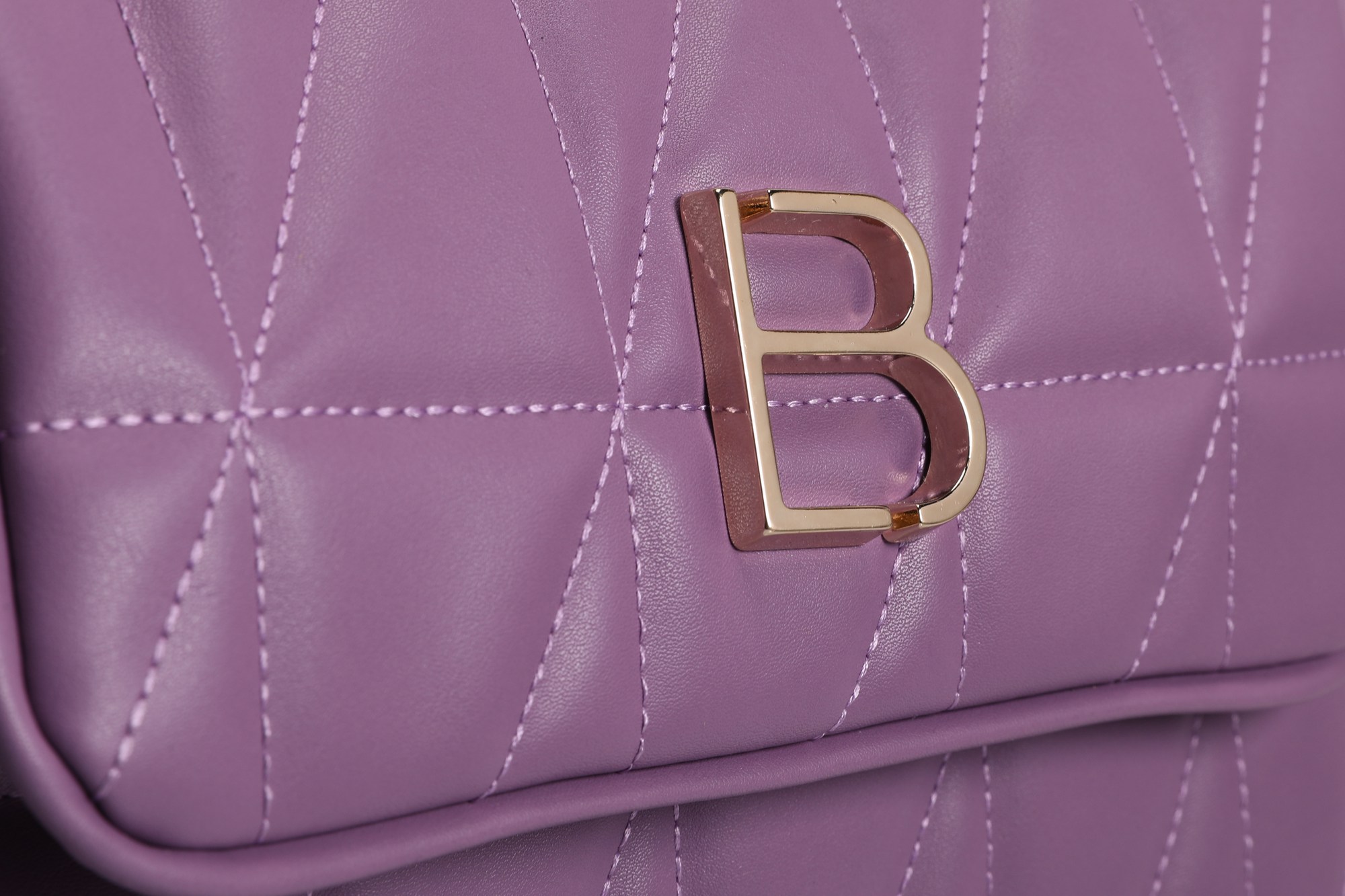 Mala de Ombro Lilás