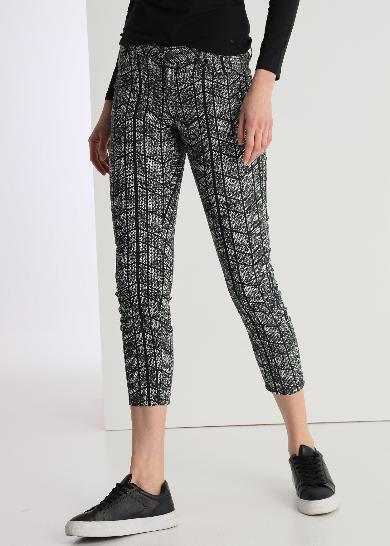 Calça cropped skinny Senhora Multicolorido