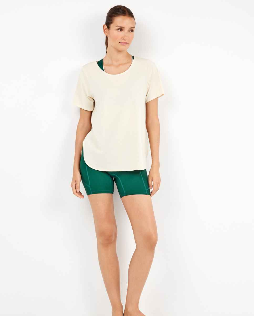 T-Shirt Desportiva Bege