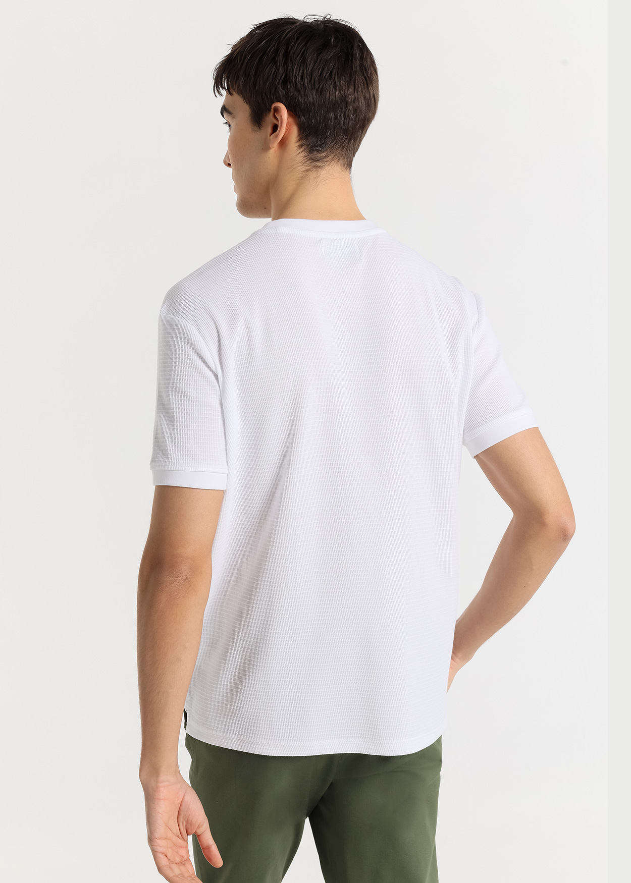 T-Shirt básica em tecido Jacquard Branco