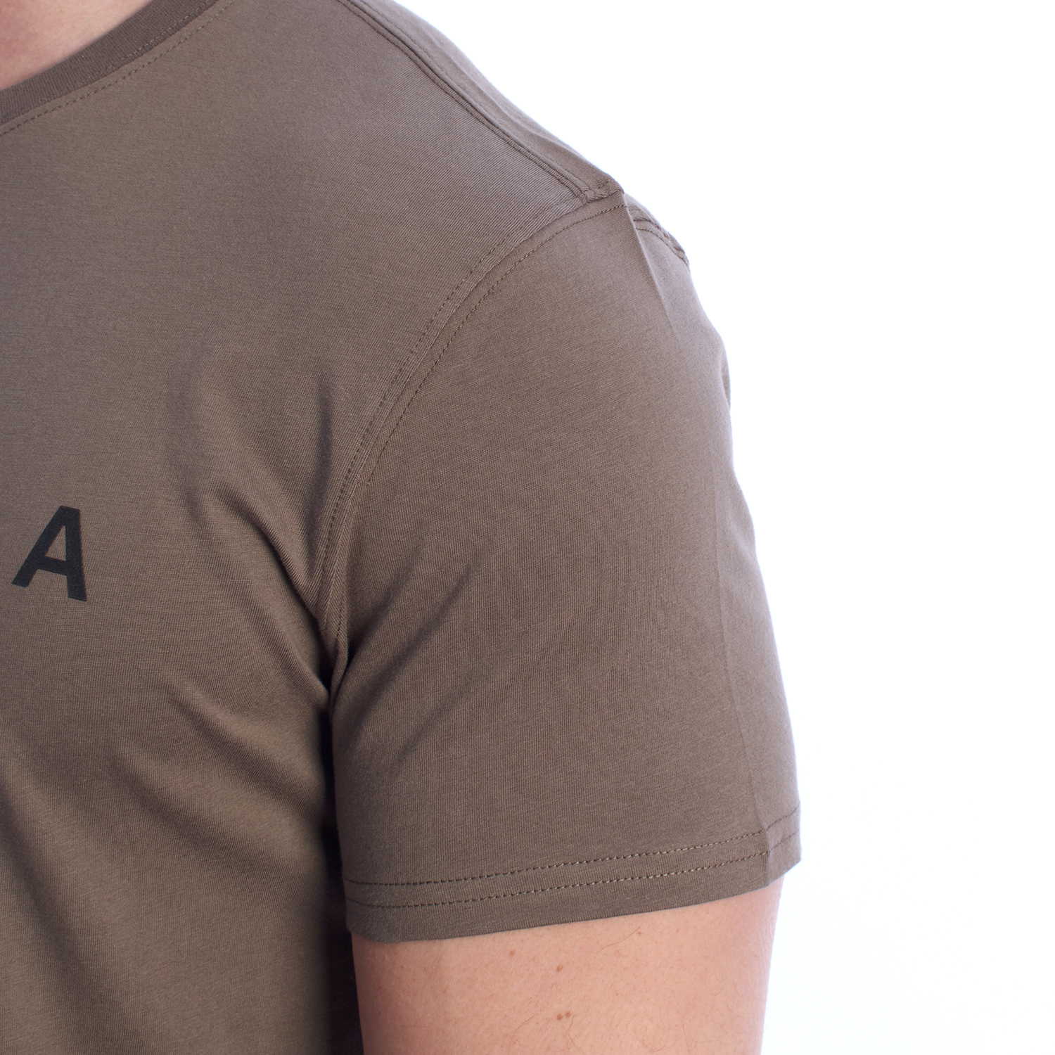 T-Shirt Homem Regular Fit Castanho