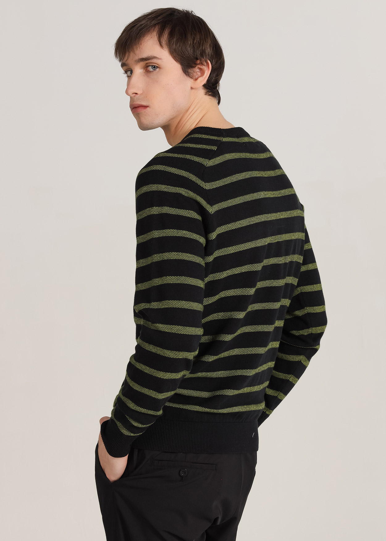 Camisola Riscas Preta