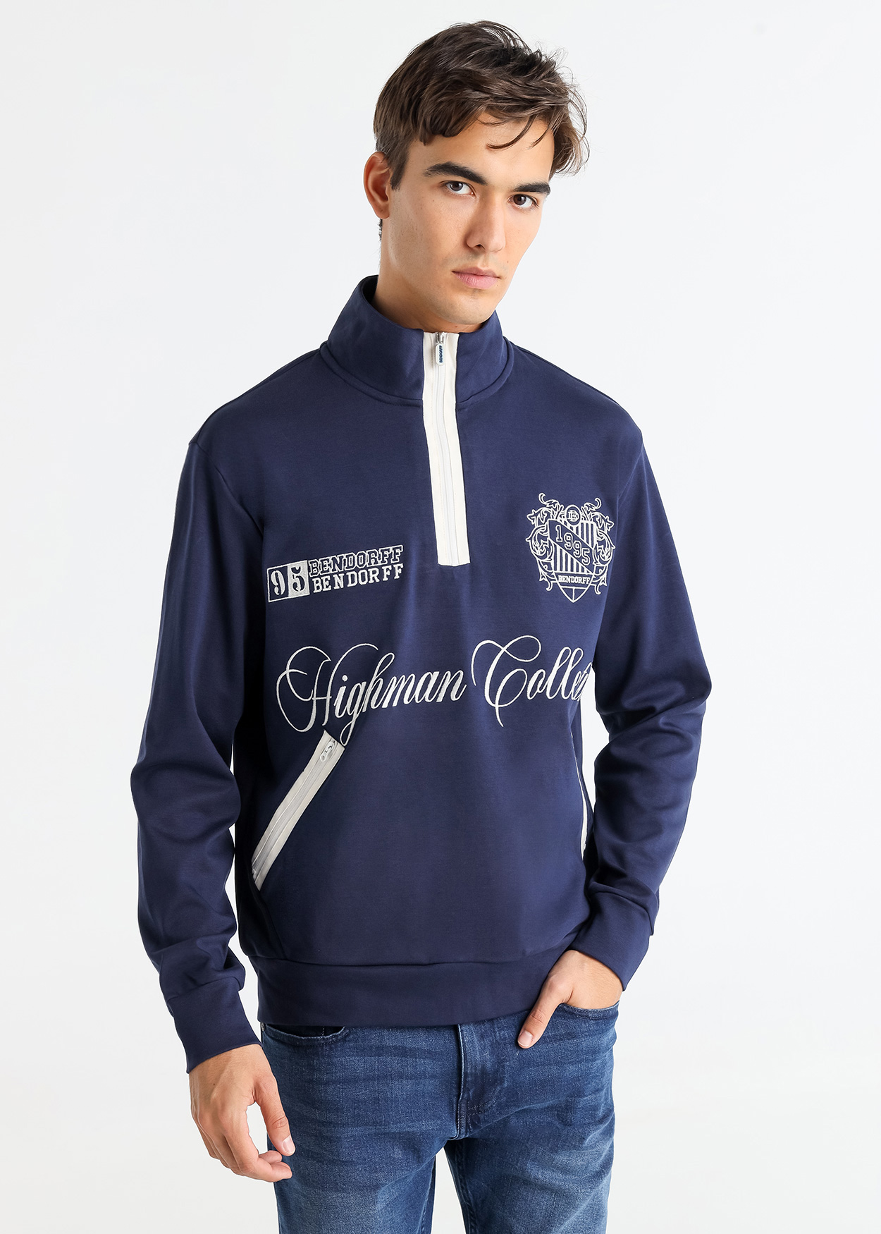 Sweatshirt com gola alta e zíper bordado Azul