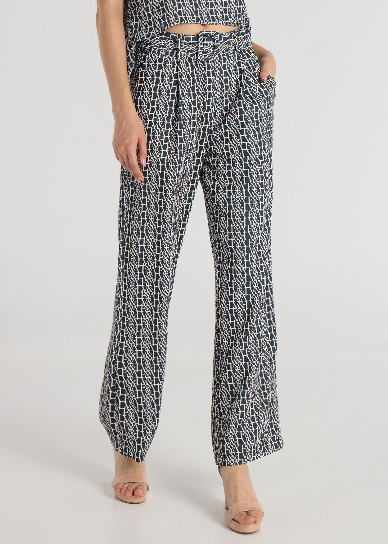 Calças largas Senhora Azul