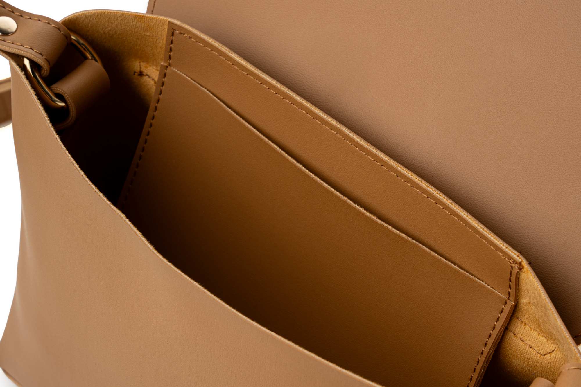 Mala a Tiracolo Castanho