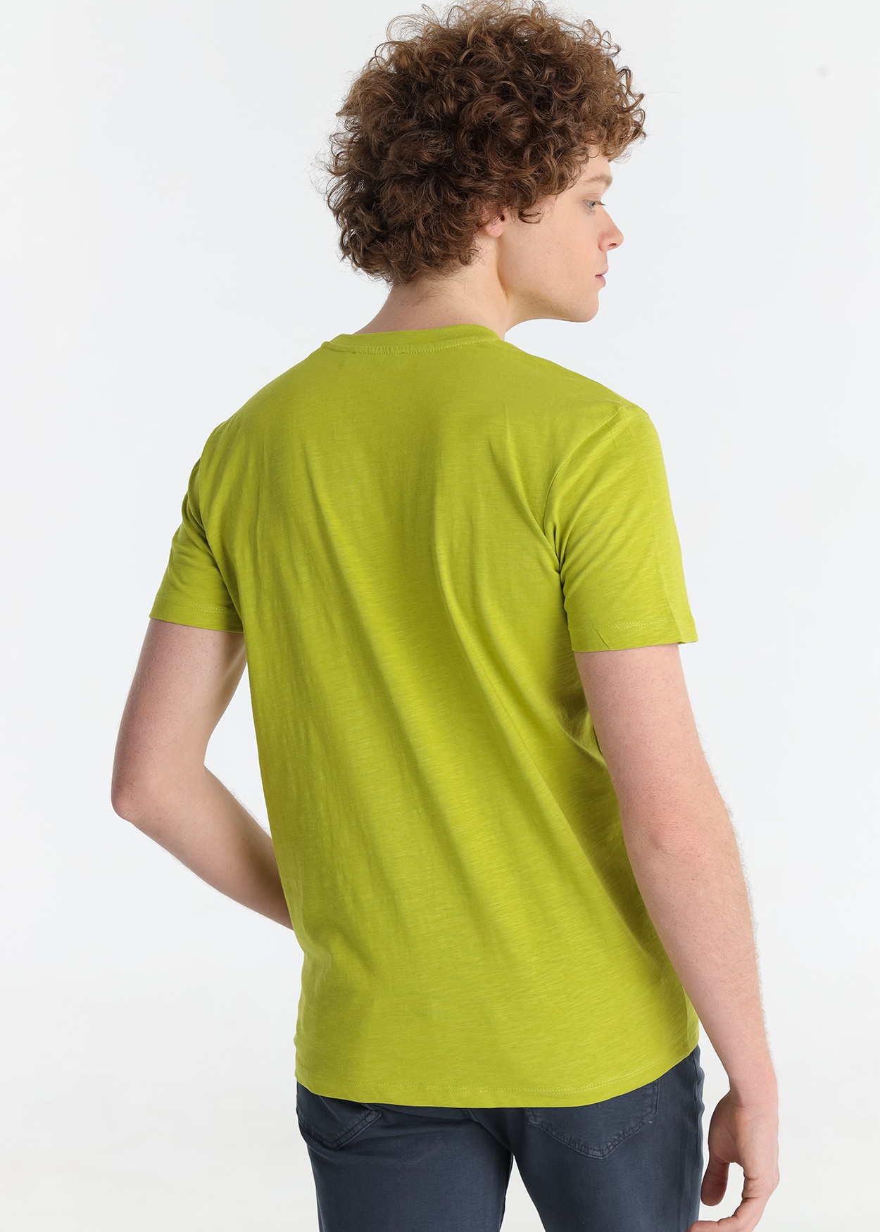 T-Shirt Gráfica Homem Verde