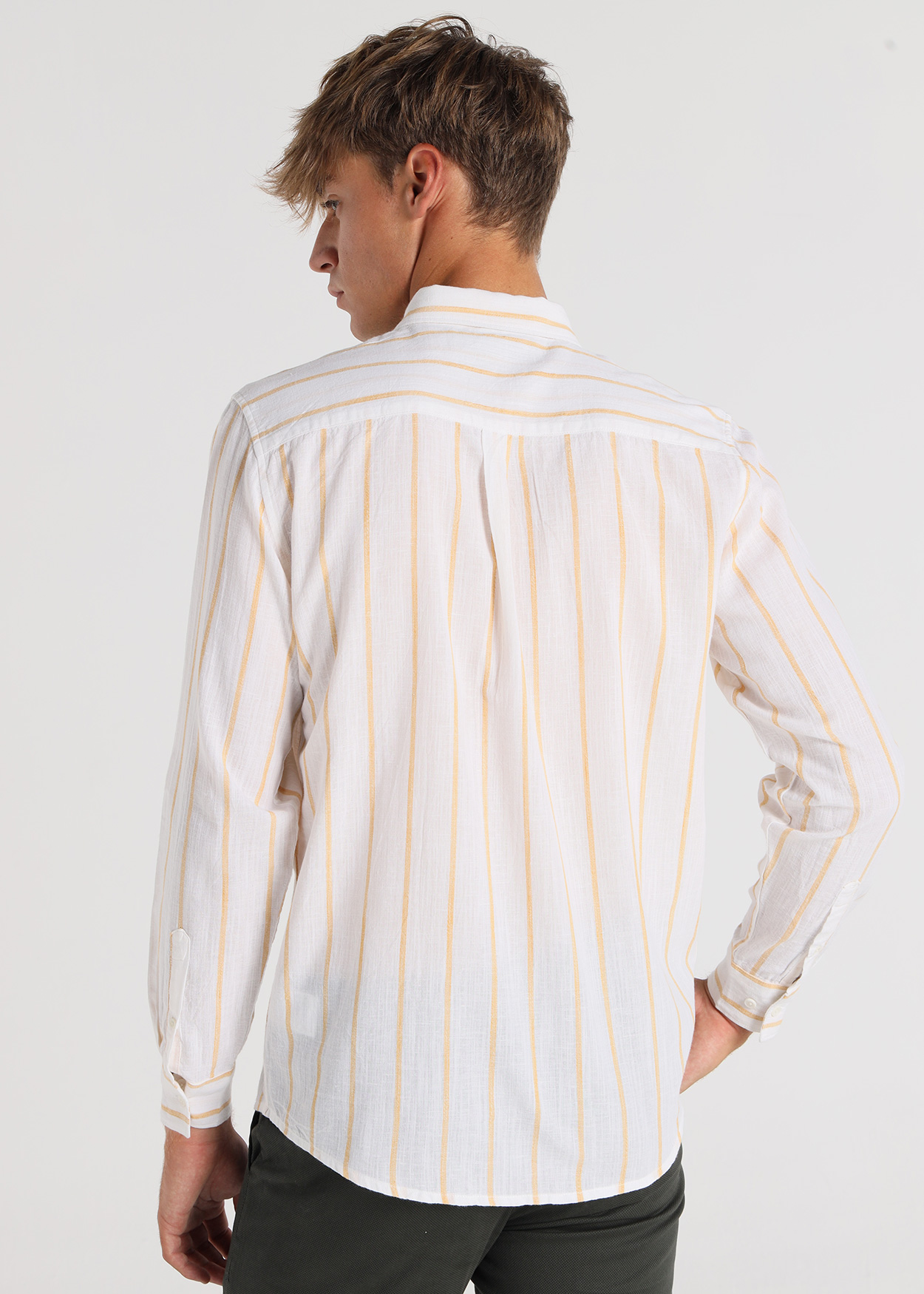 Camisa de manga comprida Homem Castanho