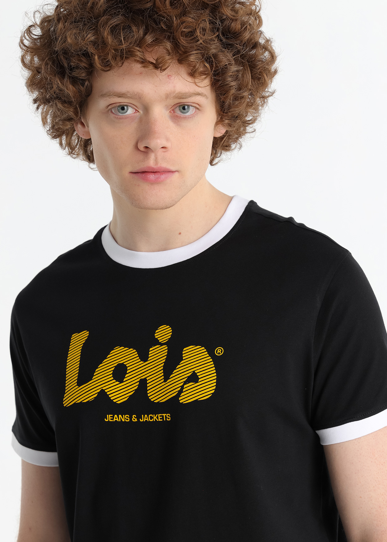 T-Shirt básica logo Lois Homem Preto