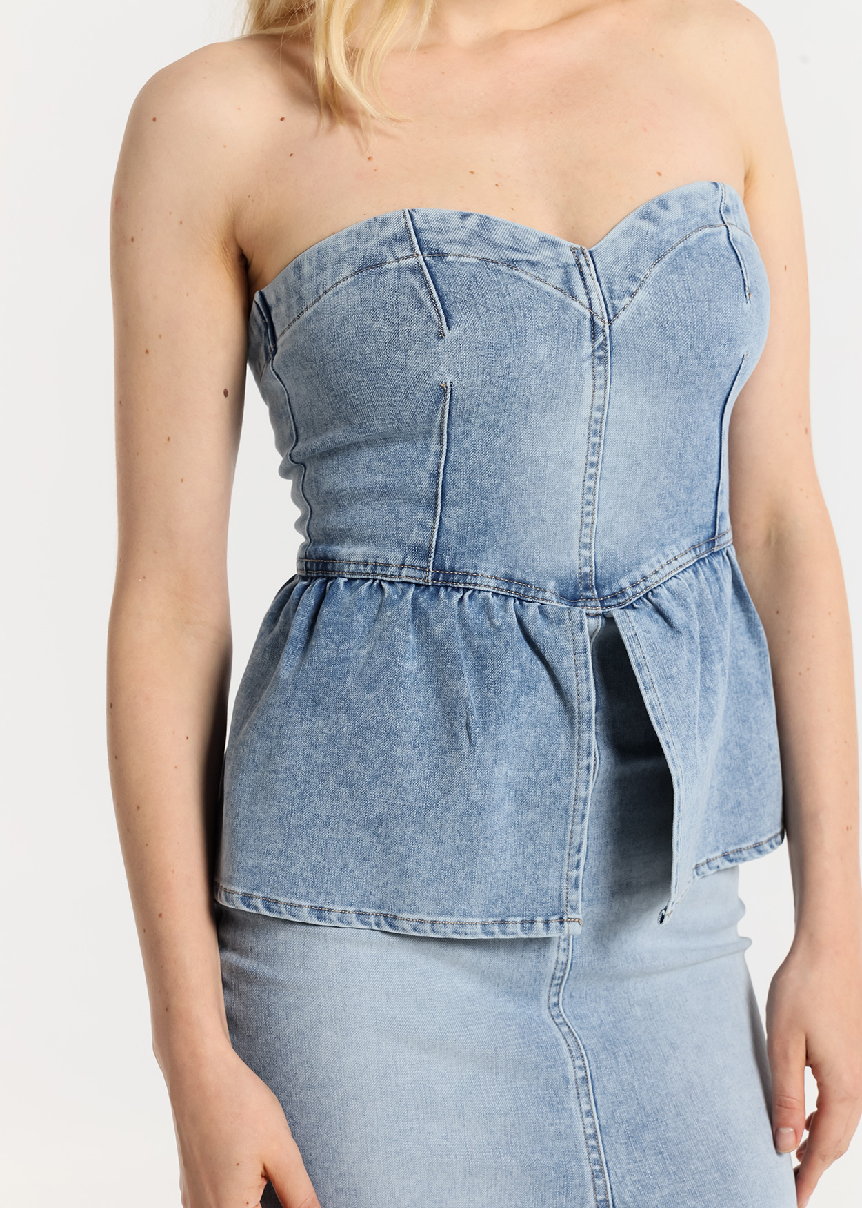 Vestido Curto com corset Senhora Azul