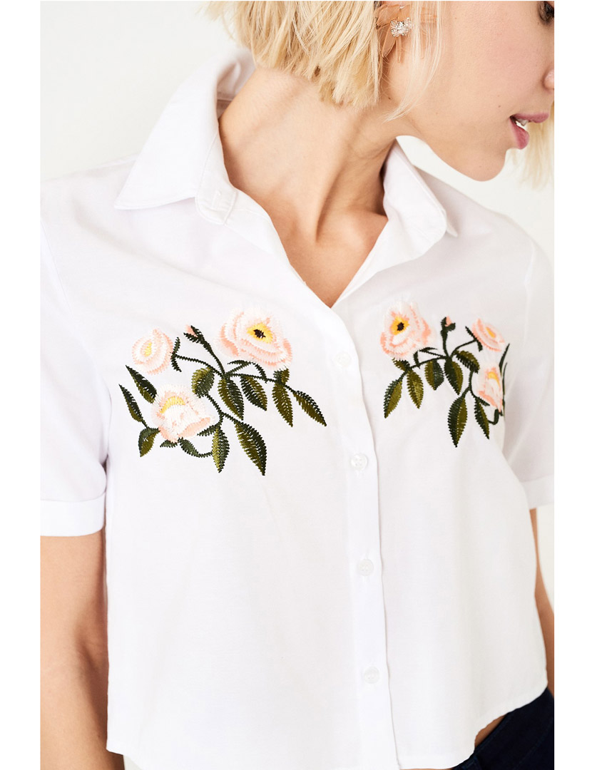 Camisa Cropped Flores Branco