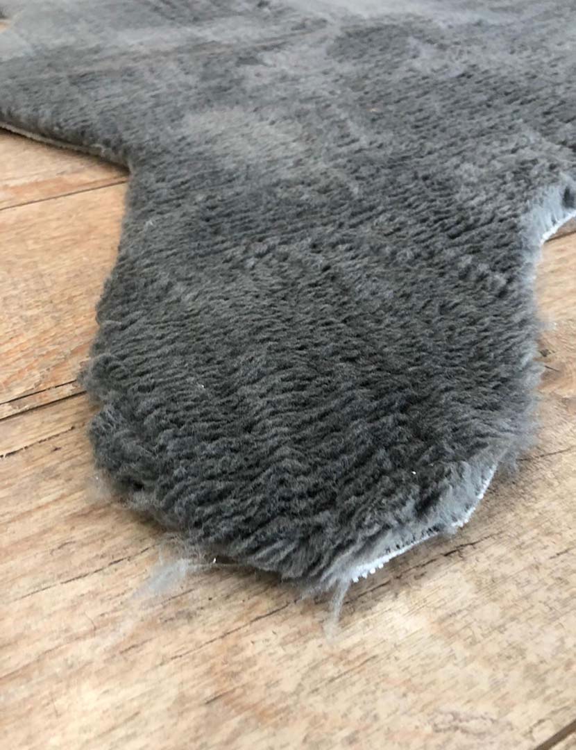 Tapete Post Plush Cinzento Escuro