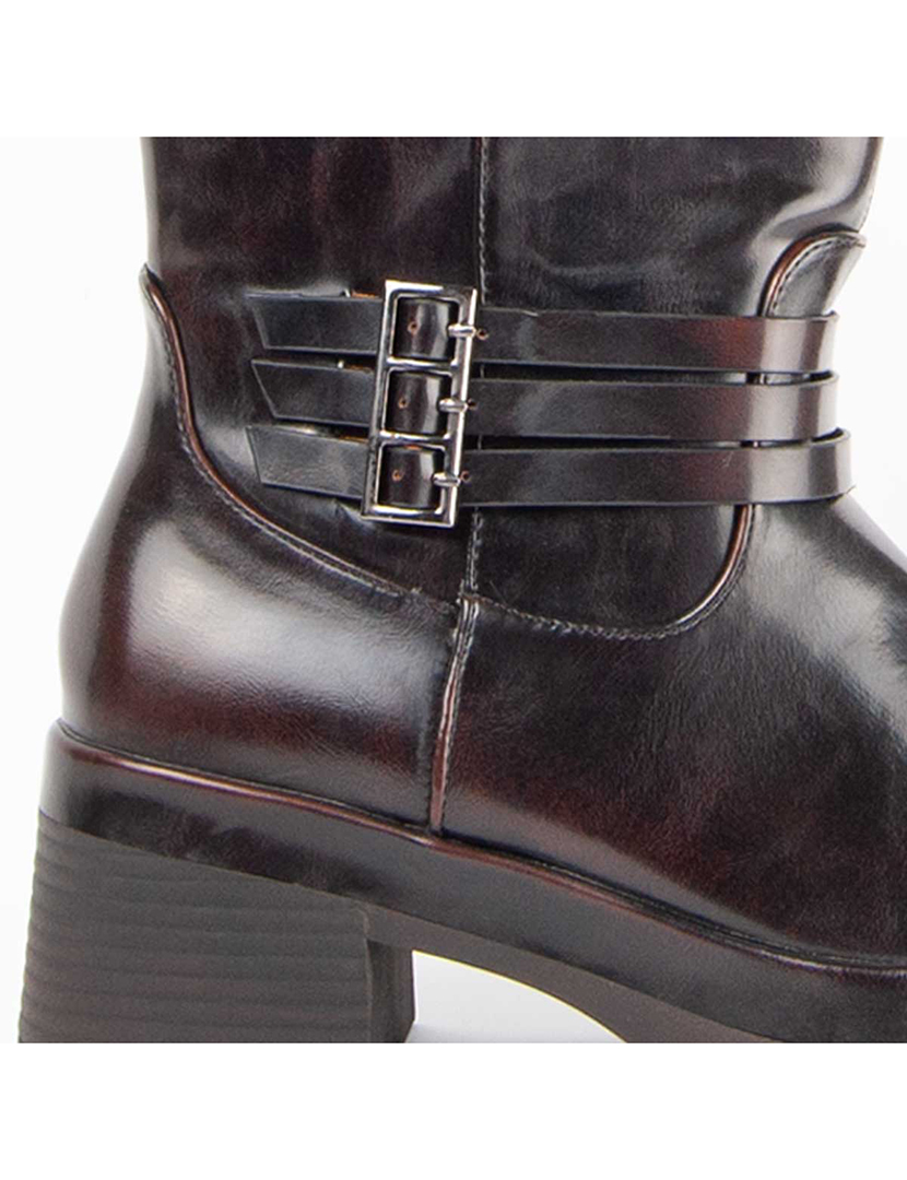 Botins com Salto Senhora Castanho