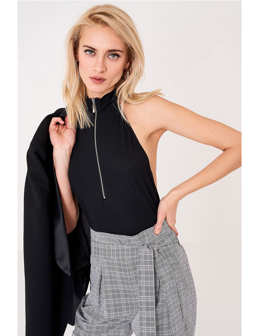 Body Senhora Cava com Fecho Preto