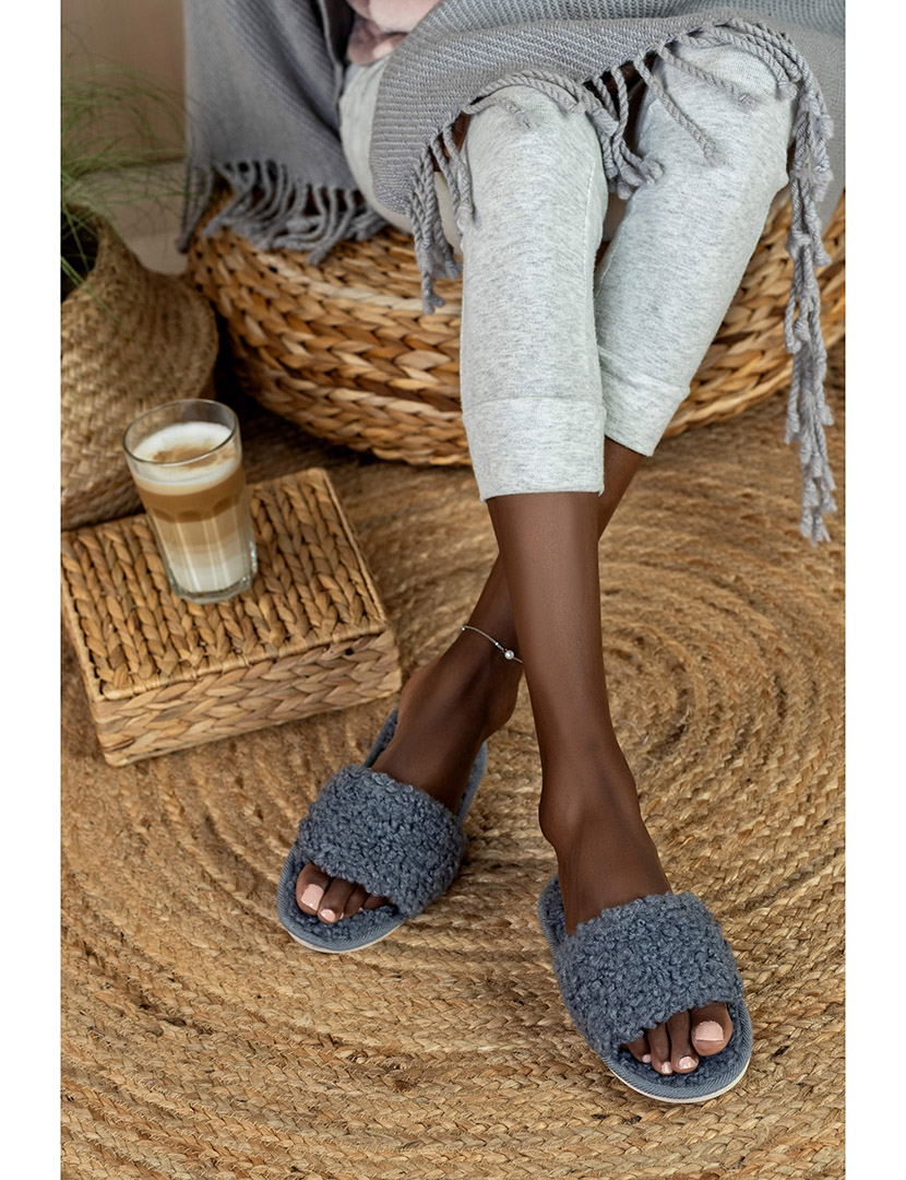 Chinelo de Casa Feminino Cinzento