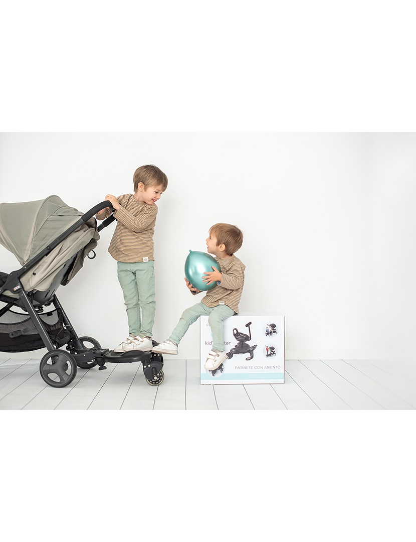 Scooter e Assento Infantil Preto