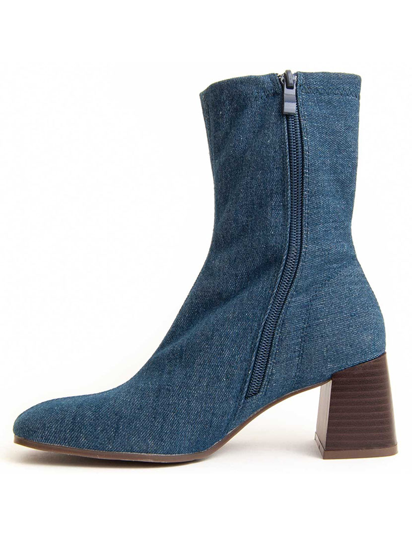 Botins com Salto Senhora Azul