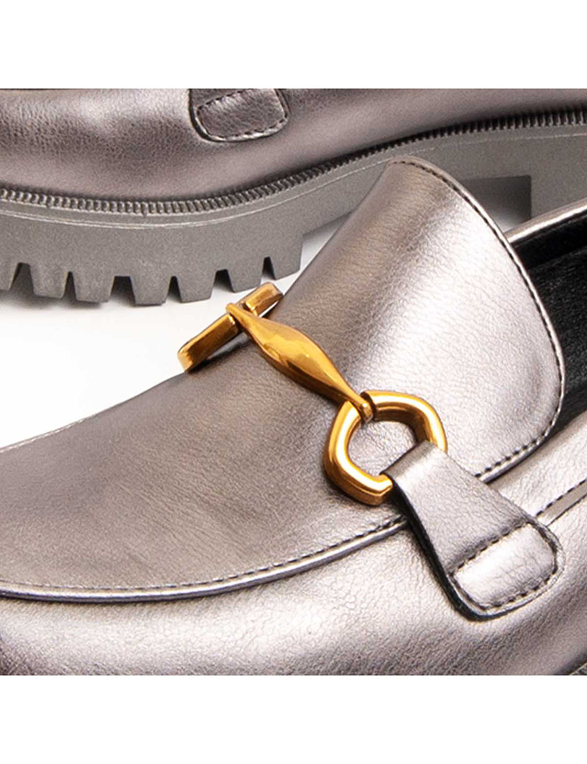 Mocassins de Plataforma Senhora Cinzento