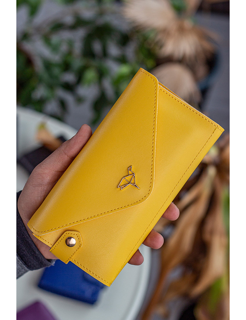 Carteira Senhora Envelope Amarelo