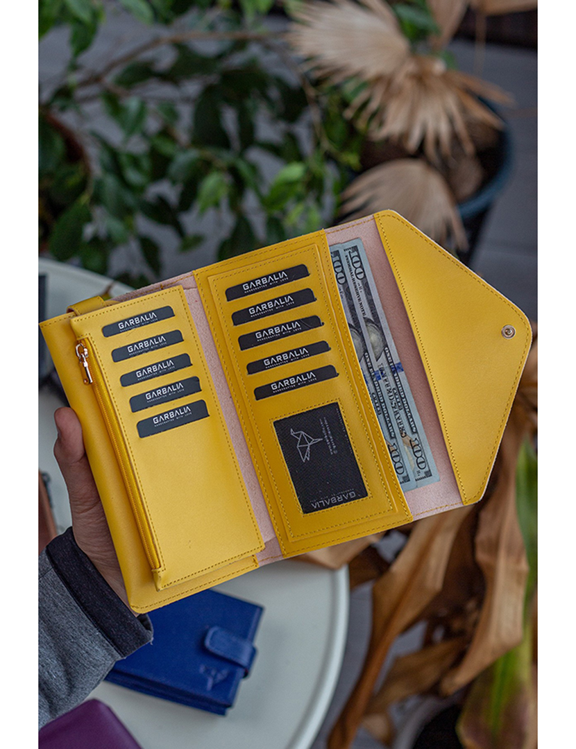 Carteira Senhora Envelope Amarelo