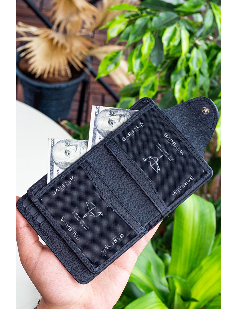 Porta-cartões Luzern Preto