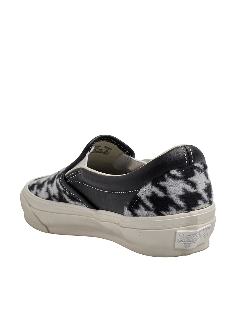 Ténis LX Slip-On Reissue 98 VN000CSEBLK1ss Preto