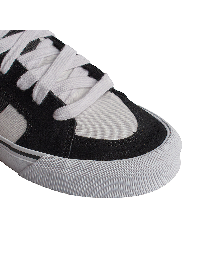 Ténis Chukka Push VN000CZWBA21 Preto-Branco