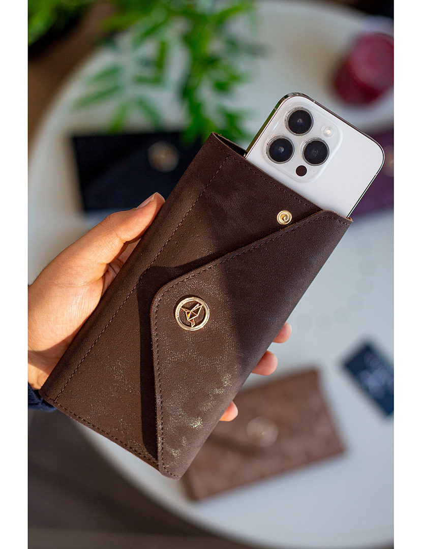 Carteira Senhora Envelope Castanho com Padrão Leopardo